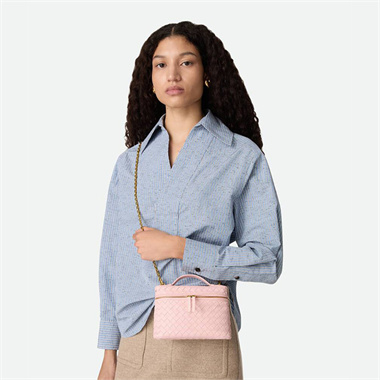 bottega veneta soft vanity intreccio leather bag #843800